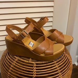 KORKS - Brand New - Brown Leather Wedge Sandals 7